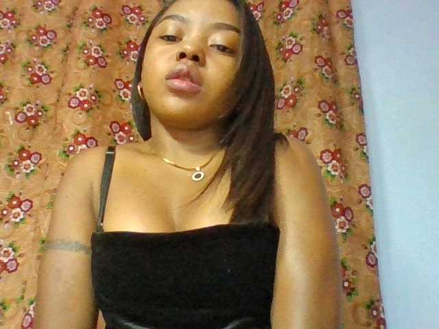 Elysa7 live cam on BongaCams