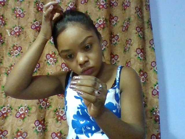Elysa7 live cam on BongaCams