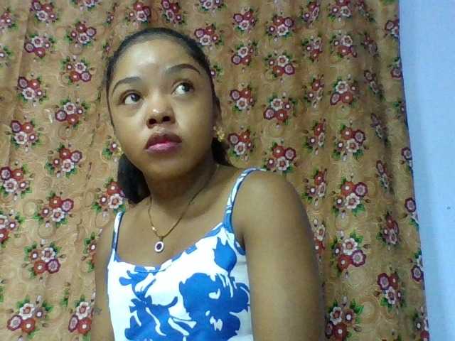 Elysa7 live cam on BongaCams