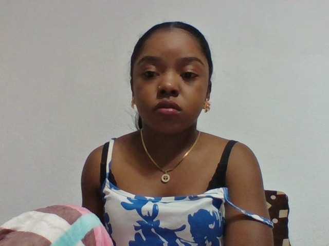 Elysa7 live cam on BongaCams