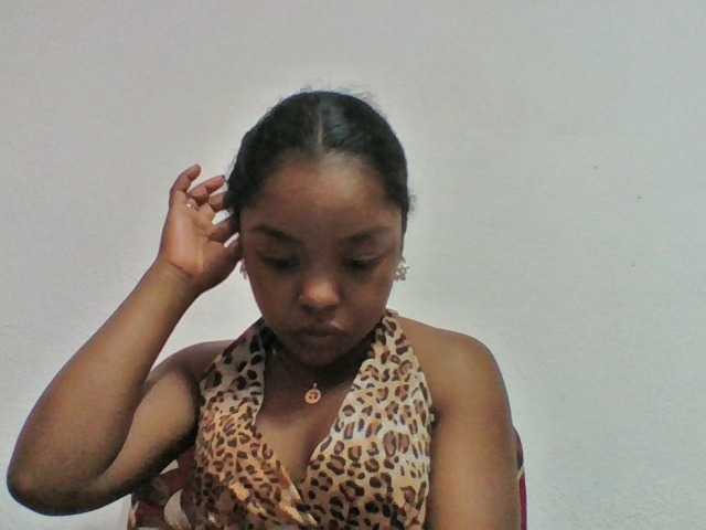 Elysa7 live cam on BongaCams