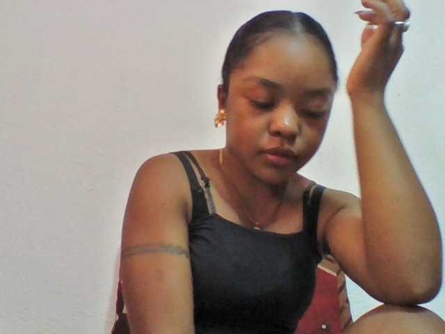 Elysa7 live cam on BongaCams