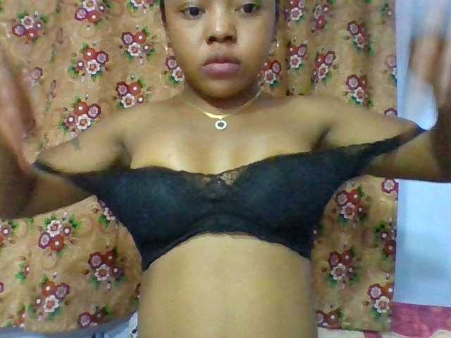Elysa7 live cam on BongaCams