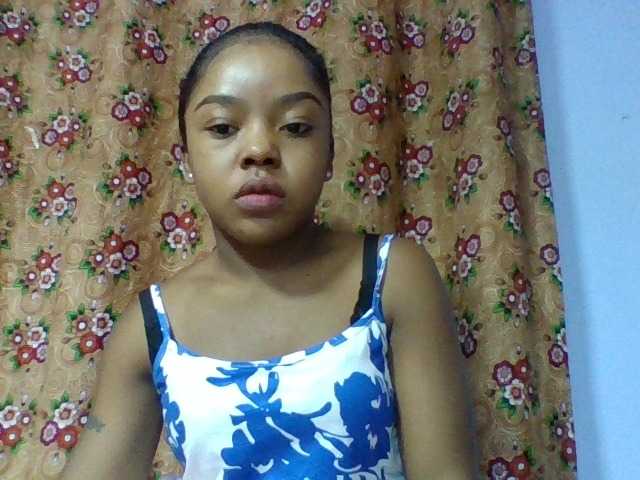 Elysa7 live cam on BongaCams