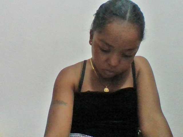 Elysa7 live cam on BongaCams