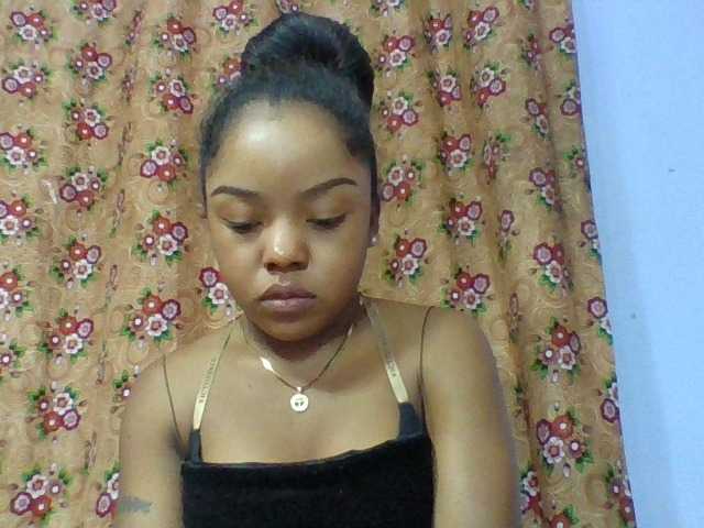 Elysa7 live cam on BongaCams