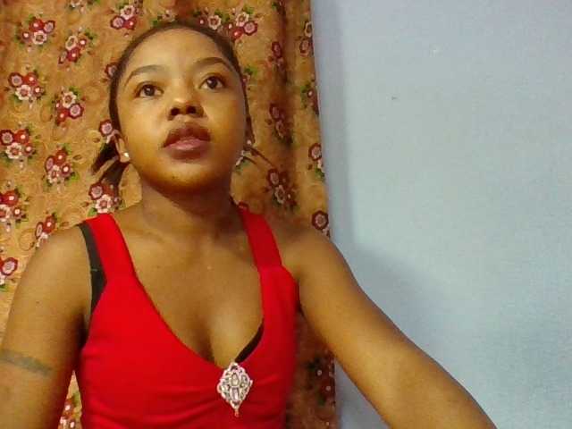 Elysa7 live cam on BongaCams