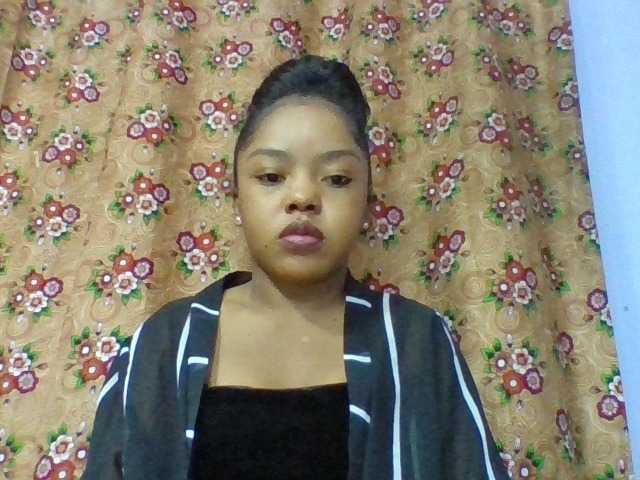 Elysa7 live cam on BongaCams