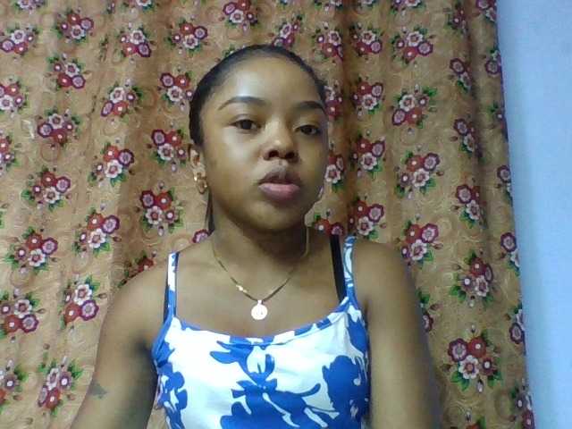Elysa7 live cam on BongaCams