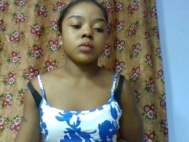 Elysa7 live cam on BongaCams
