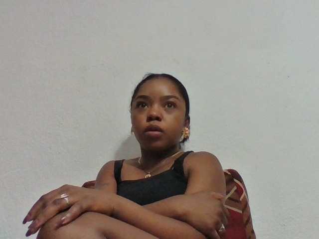 Elysa7 live cam on BongaCams