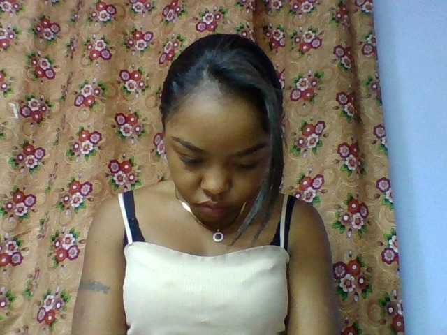 Elysa7 live cam on BongaCams