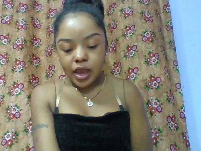 Elysa7 live cam on BongaCams
