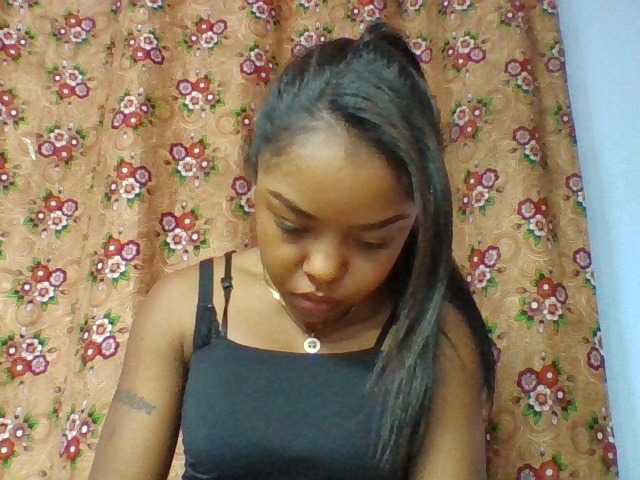 Elysa7 live cam on BongaCams