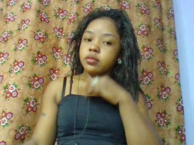 Elysa7 live cam on BongaCams