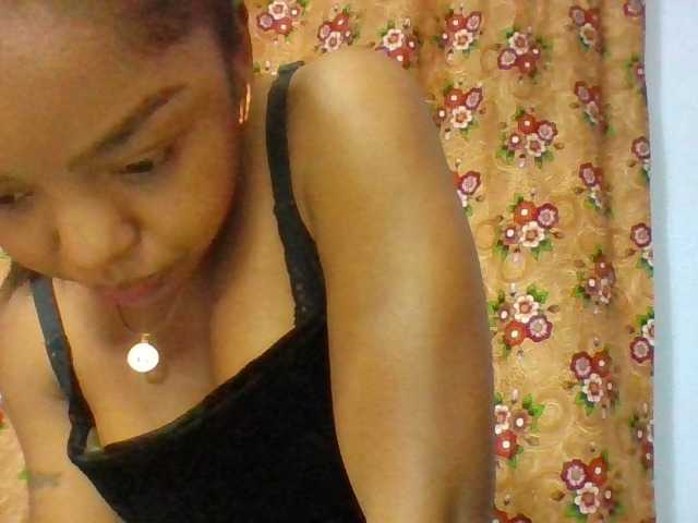 Elysa7 live cam on BongaCams