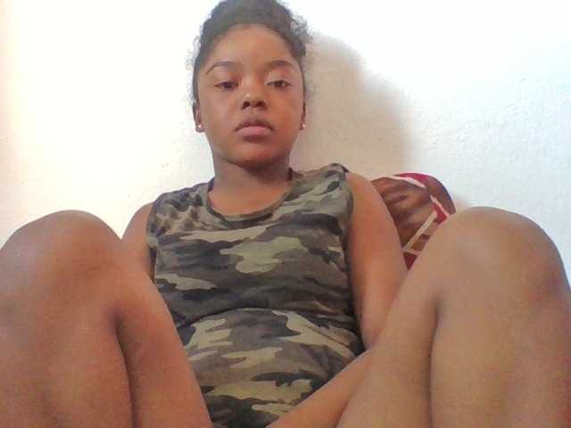 Elysa7 live cam on BongaCams