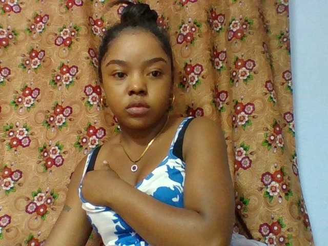 Elysa7 live cam on BongaCams