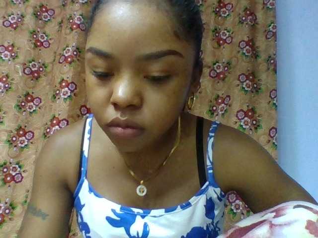 Elysa7 live cam on BongaCams