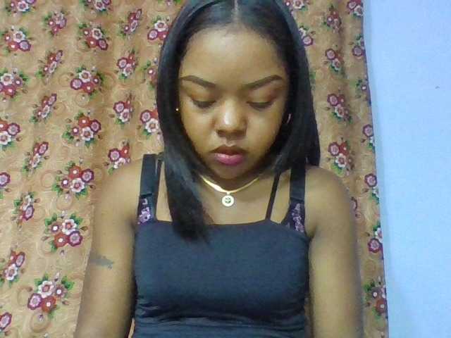 Elysa7 live cam on BongaCams