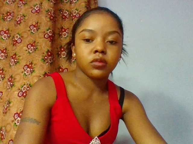 Elysa7 live cam on BongaCams