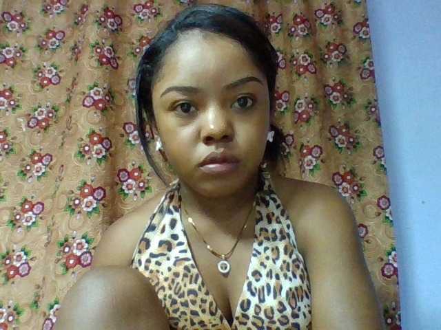 Elysa7 live cam on BongaCams
