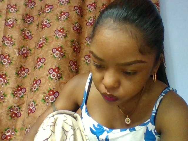 Elysa7 live cam on BongaCams