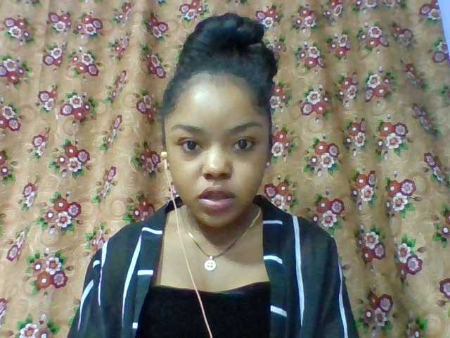 Elysa7 live cam on BongaCams