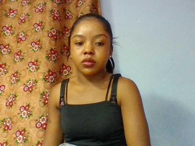Elysa7 live cam on BongaCams