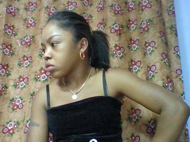 Elysa7 live cam on BongaCams