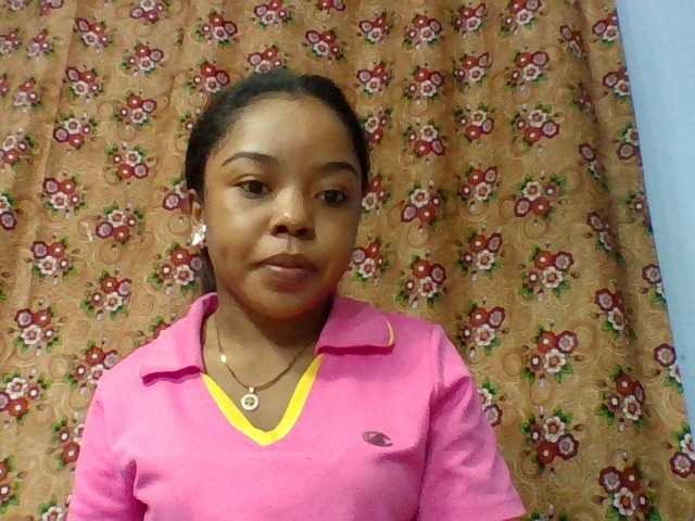 Elysa7 live cam on BongaCams