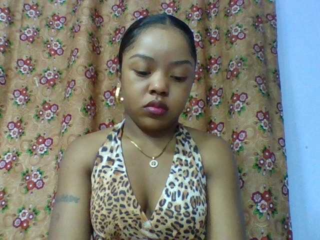 Elysa7 live cam on BongaCams