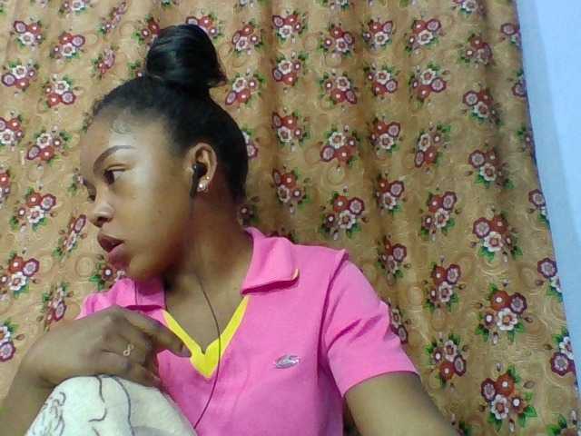 Elysa7 live cam on BongaCams