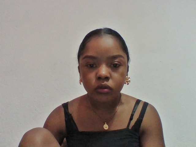 Elysa7 live cam on BongaCams