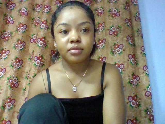 Elysa7 live cam on BongaCams