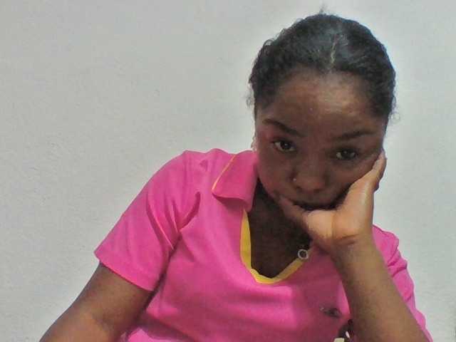 Elysa7 live cam on BongaCams