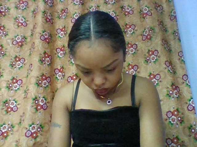 Elysa7 live cam on BongaCams