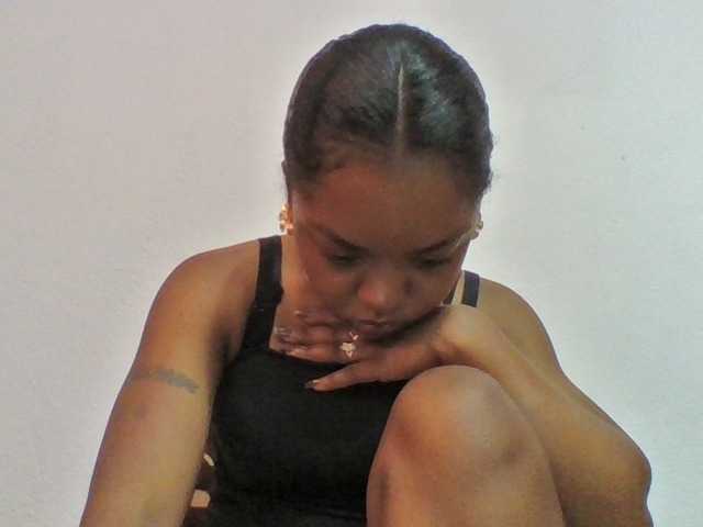 Elysa7 live cam on BongaCams