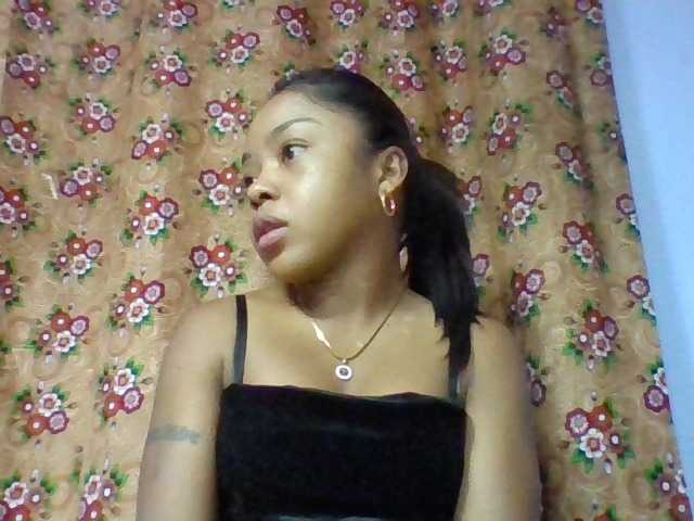 Elysa7 live cam on BongaCams