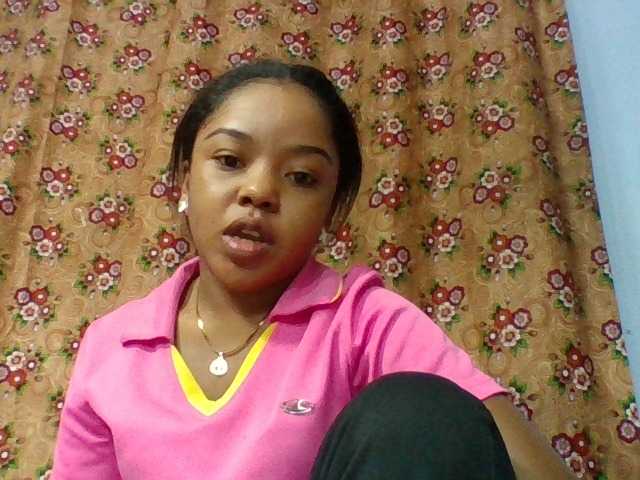 Elysa7 live cam on BongaCams