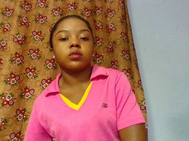 Elysa7 live cam on BongaCams