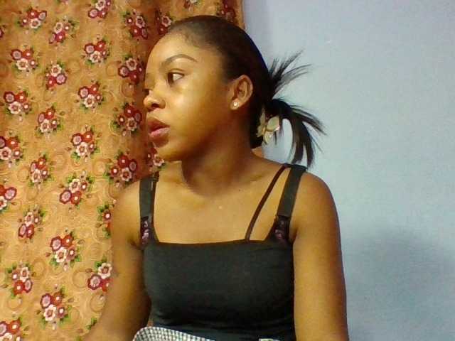 Elysa7 live cam on BongaCams
