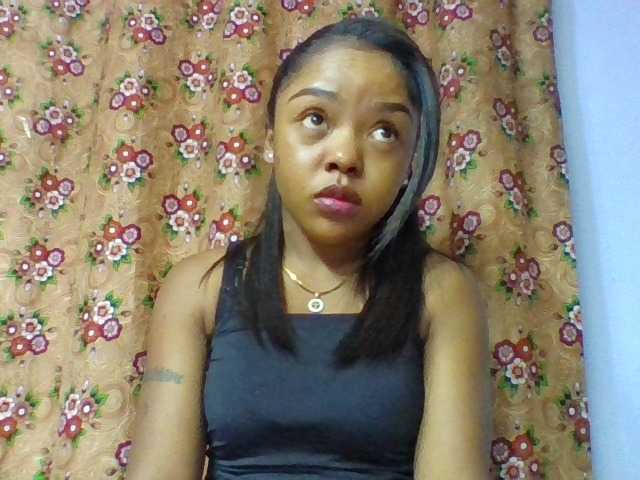 Elysa7 live cam on BongaCams