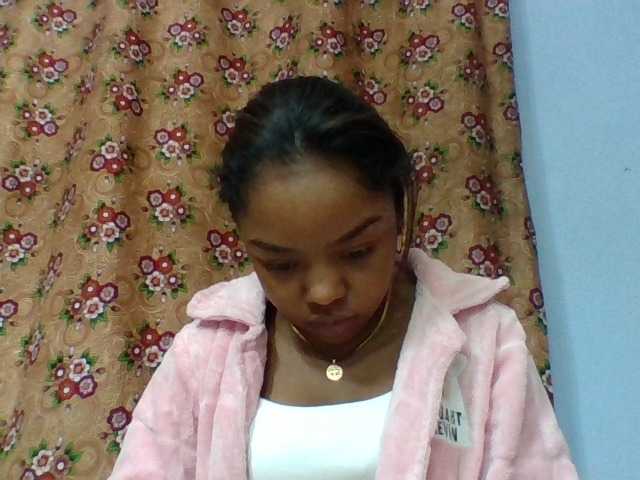 Elysa7 live cam on BongaCams