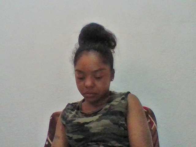 Elysa7 live cam on BongaCams