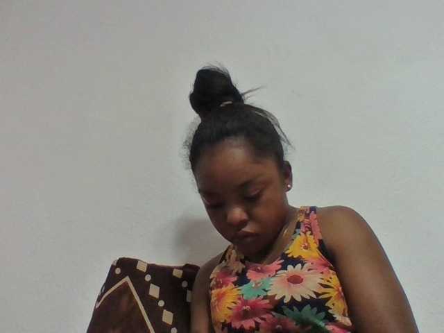 Elysa7 live cam on BongaCams