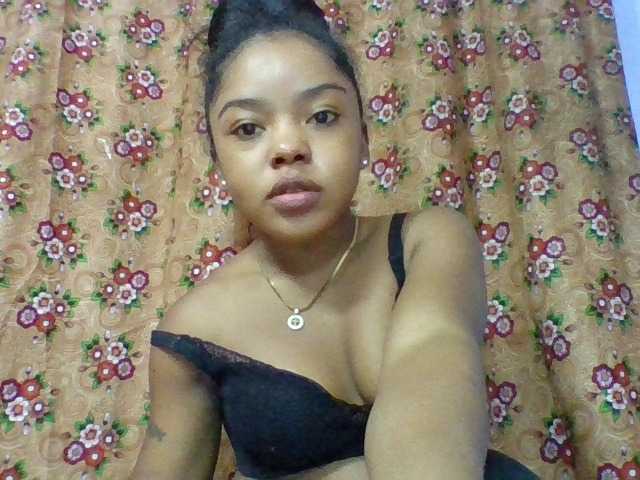 Elysa7 live cam on BongaCams