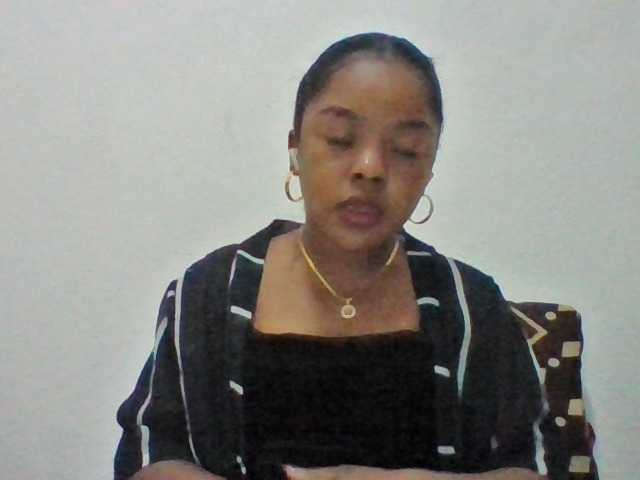 Elysa7 live cam on BongaCams