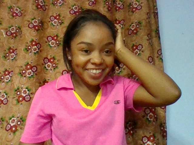Elysa7 live cam on BongaCams