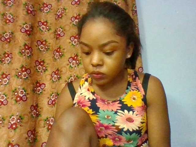 Elysa7 live cam on BongaCams